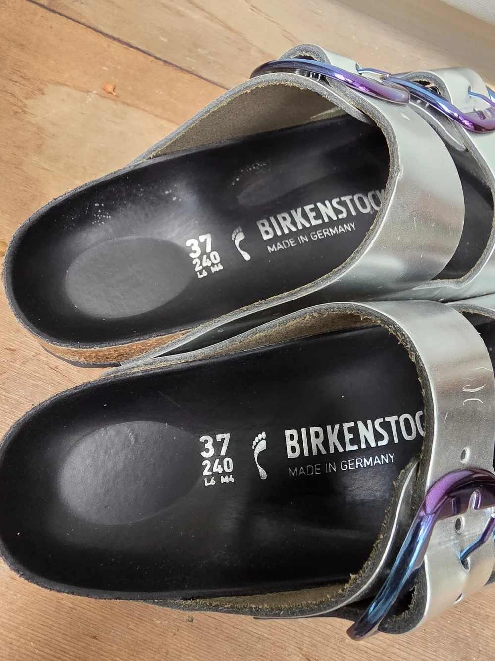 Birkenstock Arizona Metallic Silver Slide Sandals with Iridescent Buckles - Picture 3 of 7